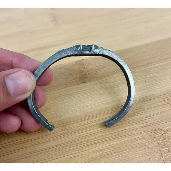 VTG Pewter Dual Hearts Cuff Bracelet Stamped SISK CB16 Unique - Picture 8 of 14